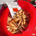 Скільки коштує цибуля-сіянка на ринку у Луцьку?