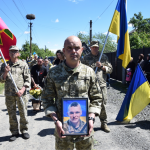 Понад 2 роки вважався зниклим безвісти: на Волині поховали 30-річного прикордонника Іллю Добринюка