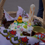 Як у Луцьку освячують Великодні кошики? Фоторепортаж