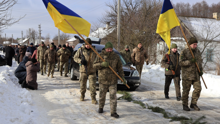 Відзначив 45-річчя, а наступного дня загинув: на Волині попрощалися із захисником Богданом Малафіїком