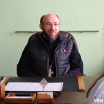 «Бог не полишає нас»: волинський священник Володимир Вакін про істинну суть Різдва Христового