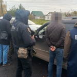 Схема виїзду ухилянтів: на Волині затримали директора благодійного фонду та представника громадської організації