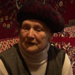 Забрали субсидію та нарахували борг: у Луцьку пенсіонерка судиться із сином