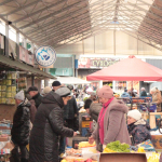 Скільки коштує жива та заморожена риба на ринку у Луцьку?