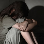 У Луцьку та в районі чоловік зґвалтував двох 13-річних дівчаток, його судять