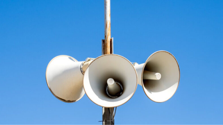 Чому сирени гудуть у Луцьку, якщо тривога в іншому районі?