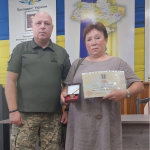 На Волині матері загиблого захисника вручили посмертну нагороду сина