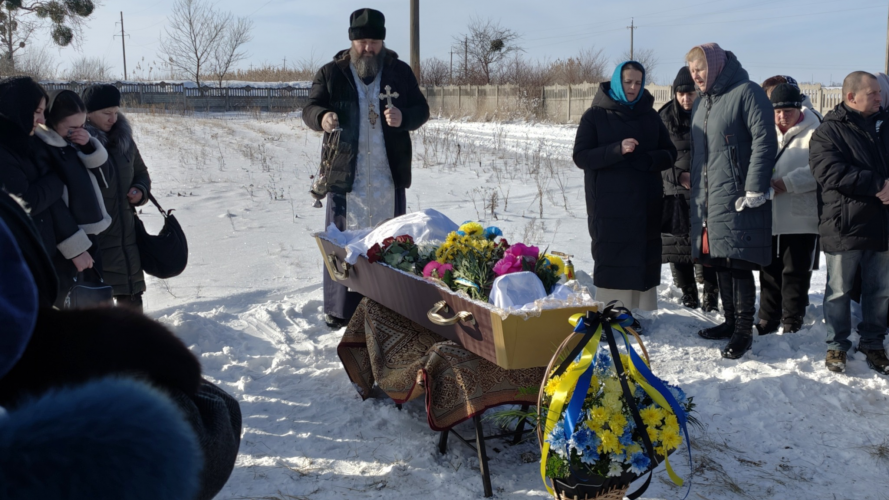 Пережив фронт, але помер у мирному житті: на Волині провели в останню путь ветерана Олега Володавчика