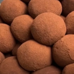 Тирамісу у форматі цукерок: мініверсія улюбленого десерту до кави