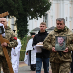 Загинув у вересні минулого року: у Луцьку попрощались з Героєм Дмитром Загурним