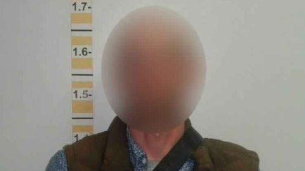 На Волині затримали чоловіка, якого підозрюють у крадіжці понад 35 тисяч гривень і документів
