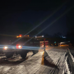 У Луцькому районі водій вантажівки потрапив у сніговий замет і перекрив дорогу