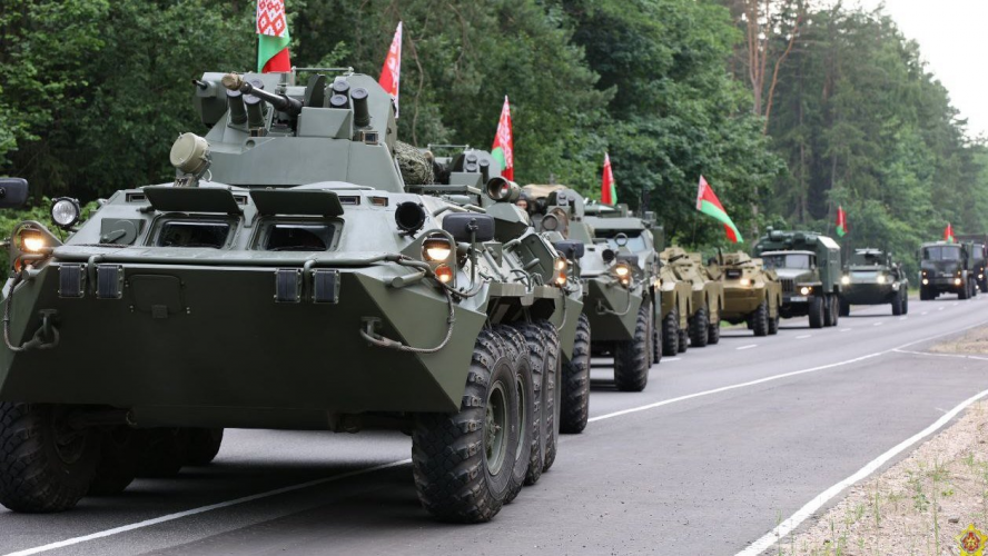 У Білорусь перекинули ще один ешелон із технікою російських збройних сил