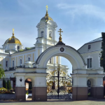 У Луцьку нетверезий молодик побив семінариста під час служби в соборі