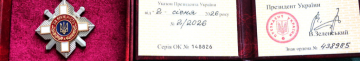 Залишився єдиним, хто вижив в авто після влучання міномета: захиснику з Волині вручили орден