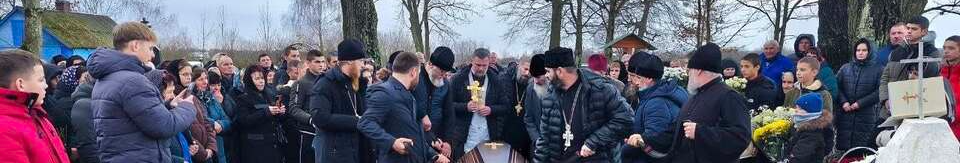 Понад 30 років був настоятелем храму: на Волині провели в останню путь священника