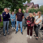 У Луцьку мешканці роками чекають на ремонт 2-кілометрової дороги: що пообіцяв Андрій Разумовський