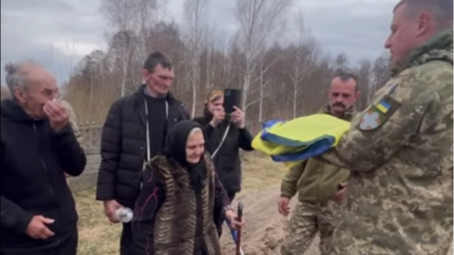 Понад рік вважався зниклим безвісти: на Волині провели в останню дорогу Героя Юрія Кравчука