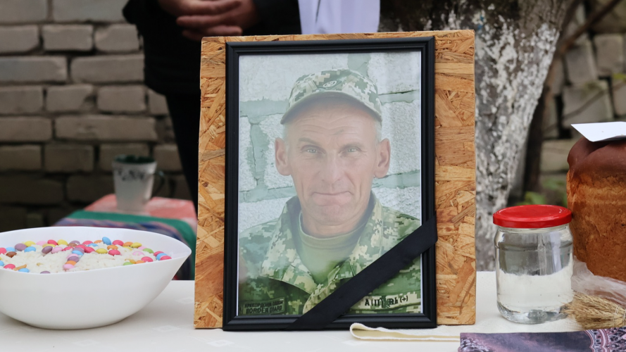 На Волині попрощалися з Героєм Олександром Варенцовим