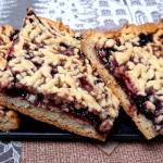 Пиріг, який неможливо зіпсувати: універсальний рецепт, що завжди вдається