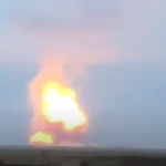 Сильний вибух і величезний стовп диму: ЗСУ підірвали базу окупантів у Токмаку. Відео