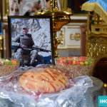 Довгою була дорога додому, бо тривалий час вважався зниклим безвісти: на Волині в останню путь провели воїна Олександра Диня