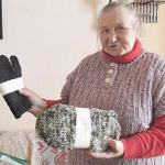 Багато років в'язала шкарпетки для захисників: відійшла у вічність знана волонтерка з Волині