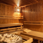 Інцидент у сауні біля Луцька: неповнолітній пиячив з друзями, а заявив, що його побили