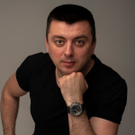 У дружини блогера з Луцька виявили важку недугу: потрібна допомога