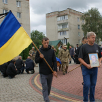 Був ветеринаром і батьком трьох дітей: на Волині в останню путь провели захисника Віталія Гандзюка