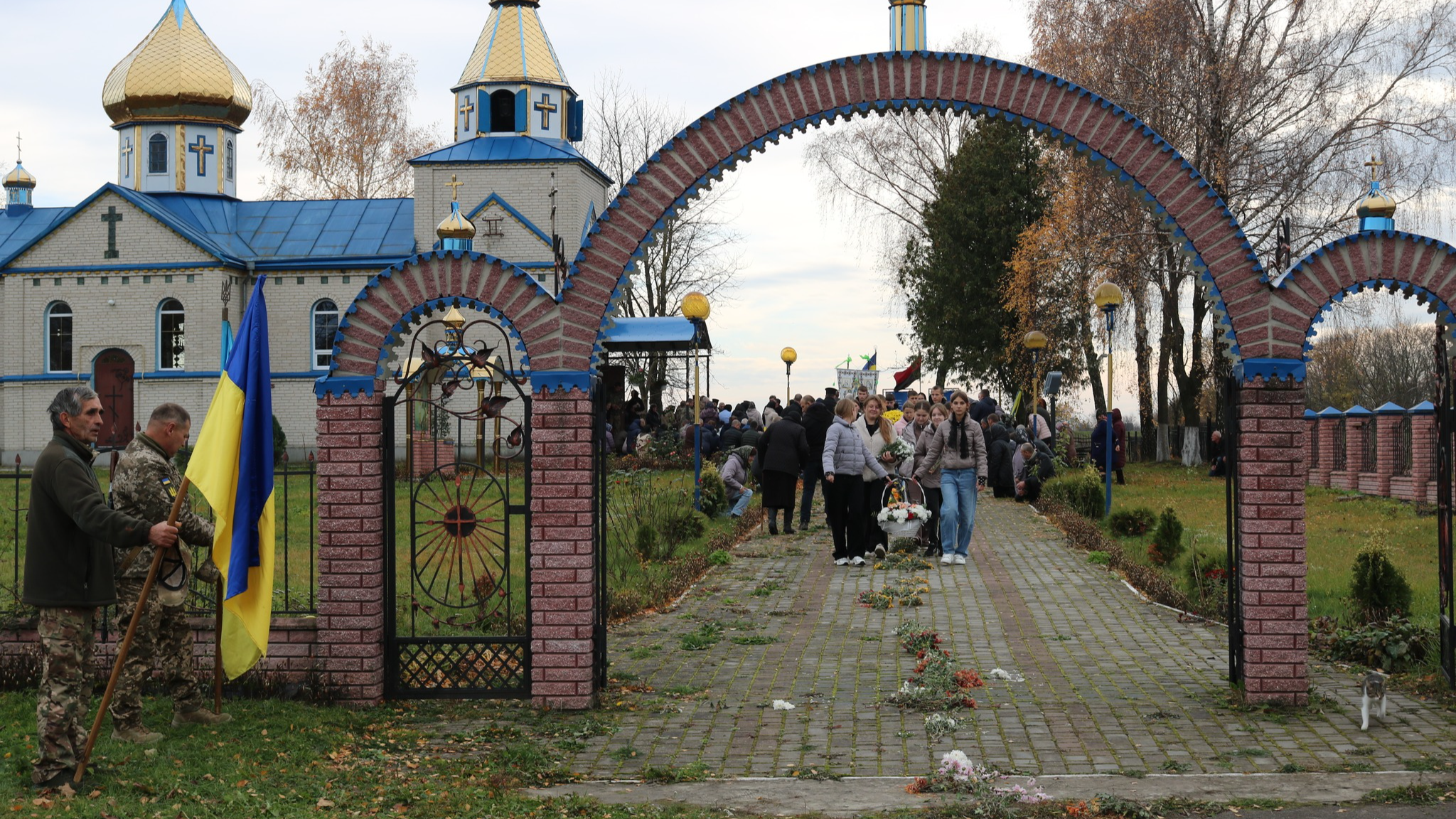 Більше двох років вважався зниклим безвісти: на Волині попрощались з Героєм Сергієм Матвіюком