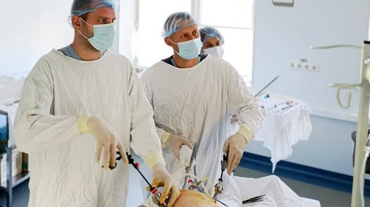 Страждала від хронічних болів: волинські медики видалили жовчні камені у 85-річної пацієнтки