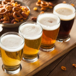 У Луцьку покарали матір школяра, який пив пиво перед уроками - що вирішив суд