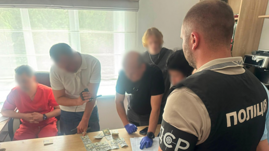 На Волині затримали двох медиків, які оформлювали фіктивні інвалідності для ухилення від мобілізації: деталі