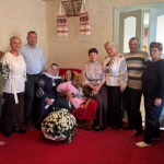 Виховала чотирьох дітей, має семеро онуків і тринадцятеро правнуків: волинянку привітали з 95-річним ювілеєм