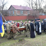 Захищав Україну ще з часів АТО: у Луцькому районі провели в останню путь Героя Романа Сербалюка