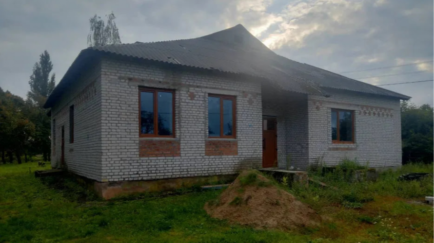 Біля Луцька продають колишню сауну під ковбасний цех: що відомо