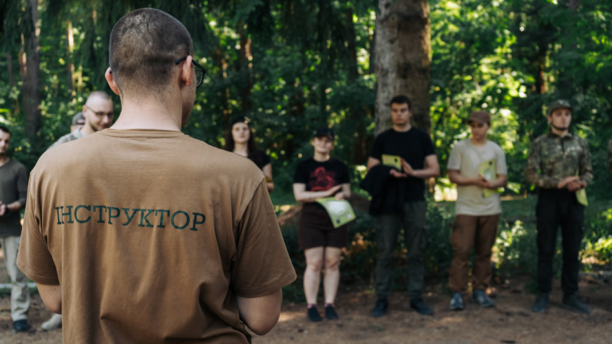 Дві доби виживання в лісових хащах: інтенсивний вишкіл для цивільних провели на Волині