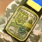 Судили військового за зберігання наркотиків, які він знайшов у луцькому парку: як його покарали