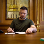 Зеленський підписав закон про НАБУ та САП