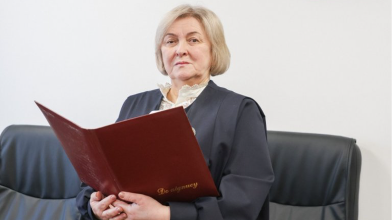 Пішла у відставку суддя міськрайонного суду на Волині