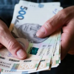 Пенсії в Україні з 1 квітня: хто може втратити виплати, а хто отримає доплати