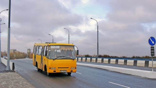 Лучанка просить пустити автобус із Володимирської на Львівську