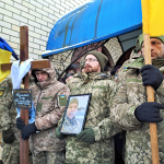 Зійшлося усе село: на Волині попрощалися з молодим Героєм Ігорем Тимоніком