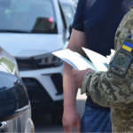 Чоловіків віком 18-22 років почали випускати за кордон: яка ситуація на волинських пунктах пропуску