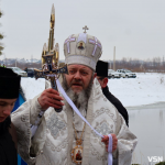 Як у Луцьку освячували воду на річці Стир. Фоторепортаж