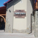 Біля ресторану «Старий замок» в Іваничах побилися дві жінки: що відомо