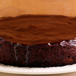 Шоколадний манник без яєць і кефіру: простий пісний рецепт