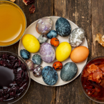 Як пофарбувати яйця без хімії: поради волинських господинь