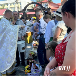 З кошиками до храму: як на Волині відзначають Яблучний Спас